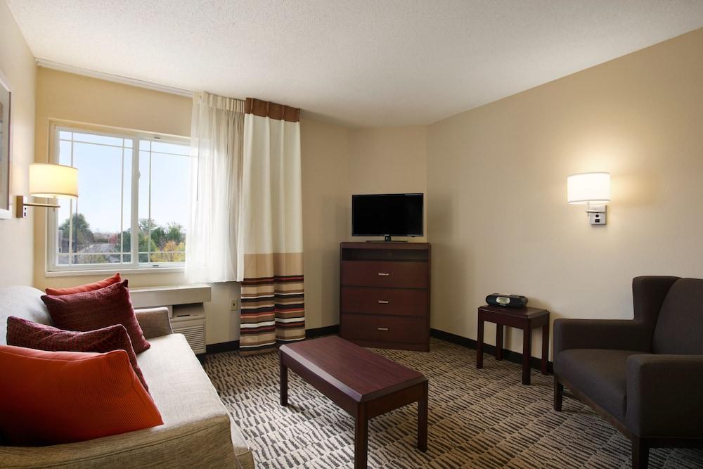 Mainstay Suites Detroit Auburn Hills Exterior foto